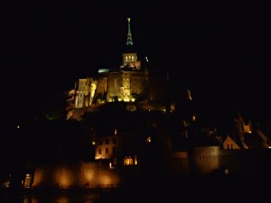 mont at night1