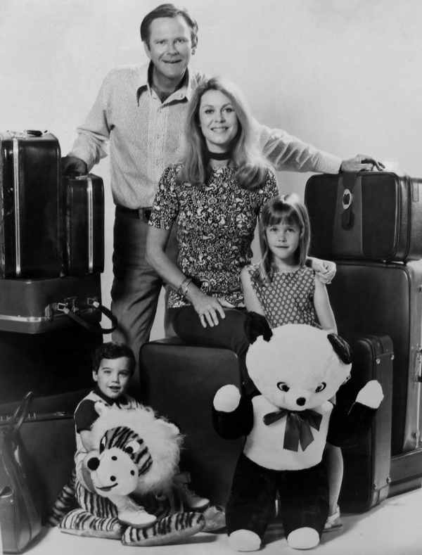 Bewitched_Stephens_family_1971.jpg