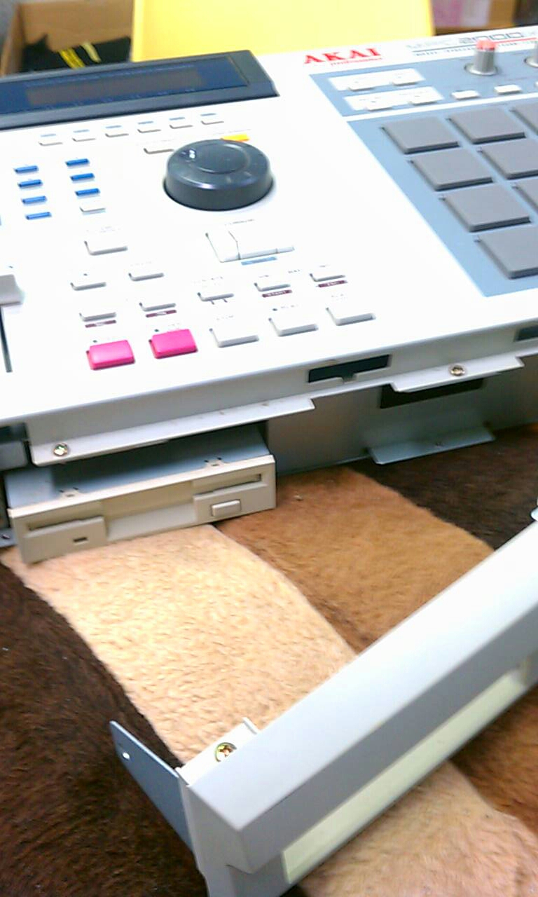 販売日本 MPC2000XL CFカード化 DJ機器