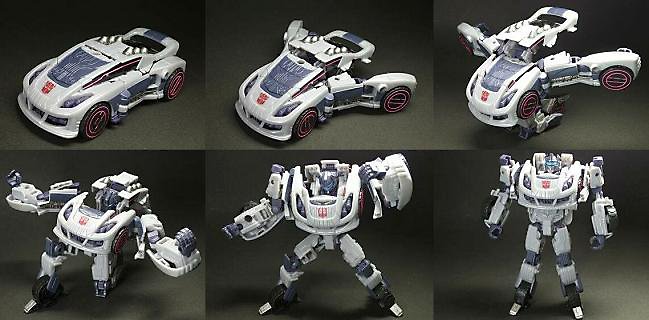 Transformers GENERATIONS TG-02 AUTOBOT JAZZ transform