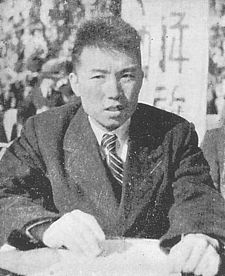 225px-Kim_Il-sung_1946.jpg