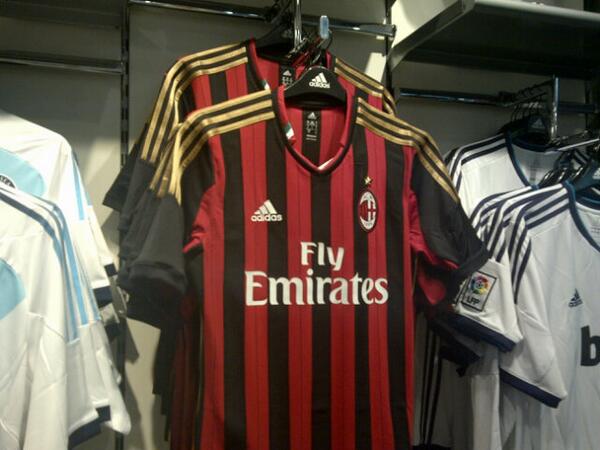 Milan 13-14 Home Kit